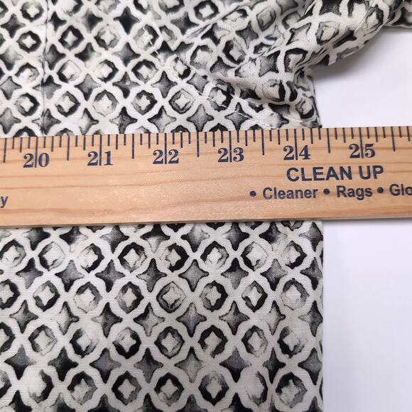 Tommy Bahama Button Up Shirt Mens L Cream Gray Geometric Viscose Short Sleeve - Picture 12 of 14